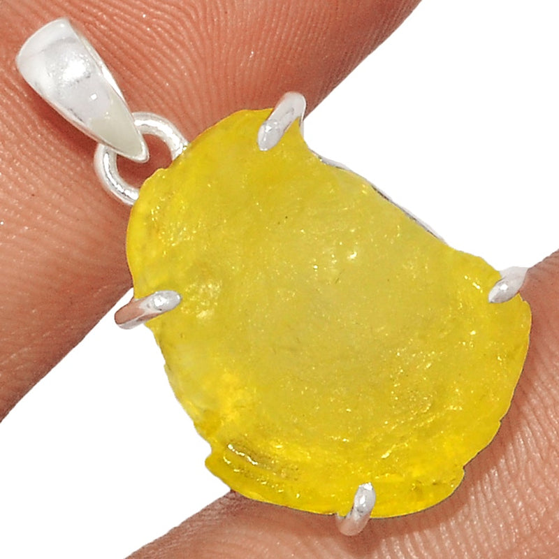 1.2" Claw - Brucite Rough Pendants - BRRP176