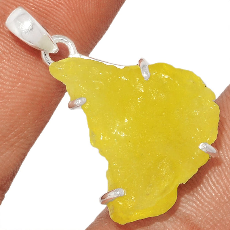 1.3" Claw - Brucite Rough Pendants - BRRP181