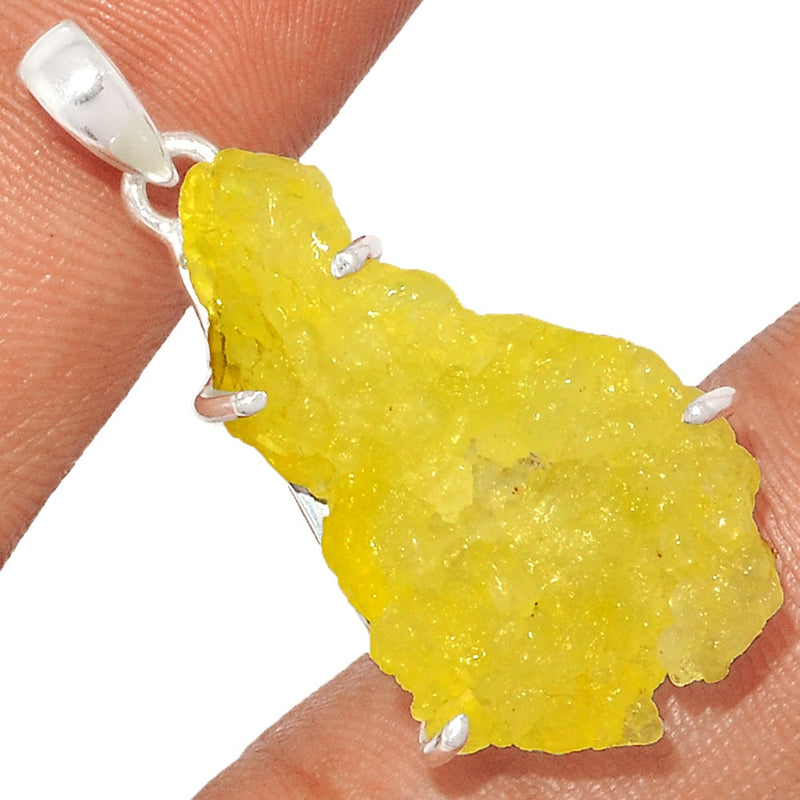 1.6" Claw - Brucite Rough Pendants - BRRP185