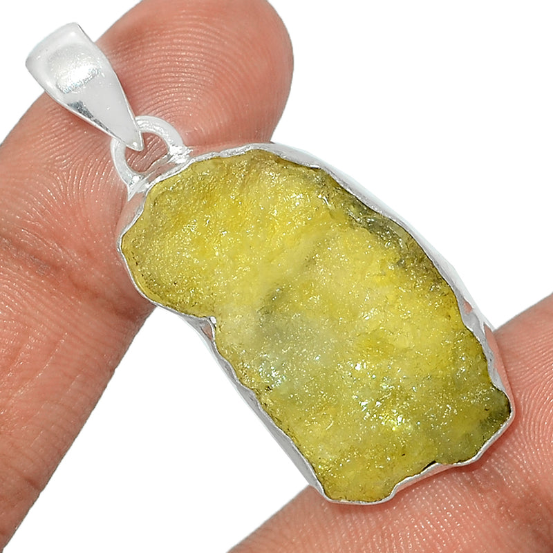 1.8" Brucite Rough Pendants - BRRP225