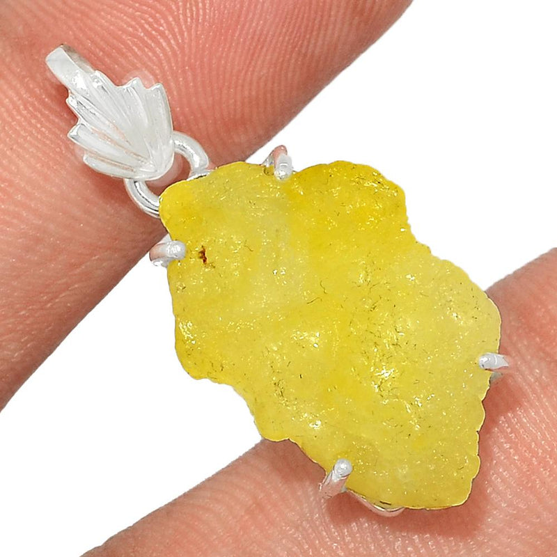 1.3" Claw - Brucite Rough Pendants - BRRP84