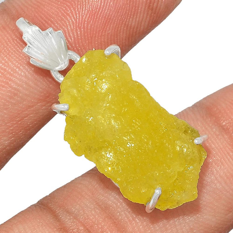 1.3" Claw - Brucite Rough Pendants - BRRP90