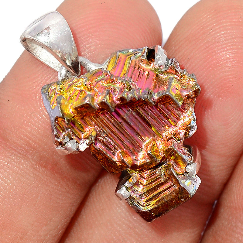 1.1" Claw - Bismuth Crystal Pendants - BSCP470