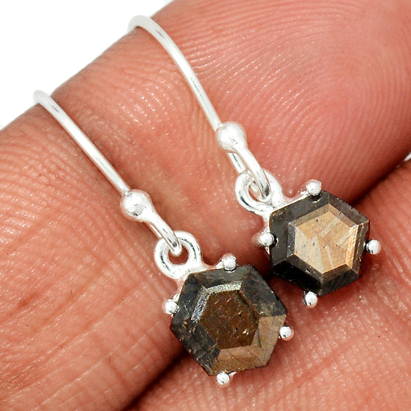 1" Claw - Zawadi Golden Sapphire Earrings - BSFE186