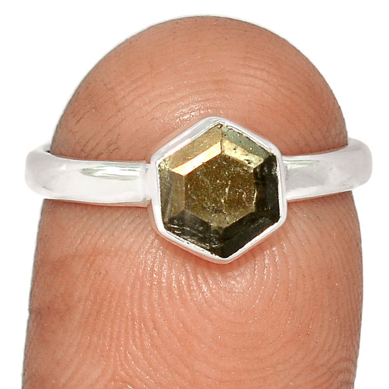 Zawadi Golden Sapphire Ring - BSFR75