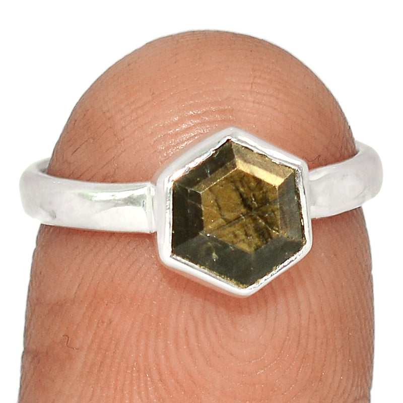 Zawadi Golden Sapphire Ring - BSFR85