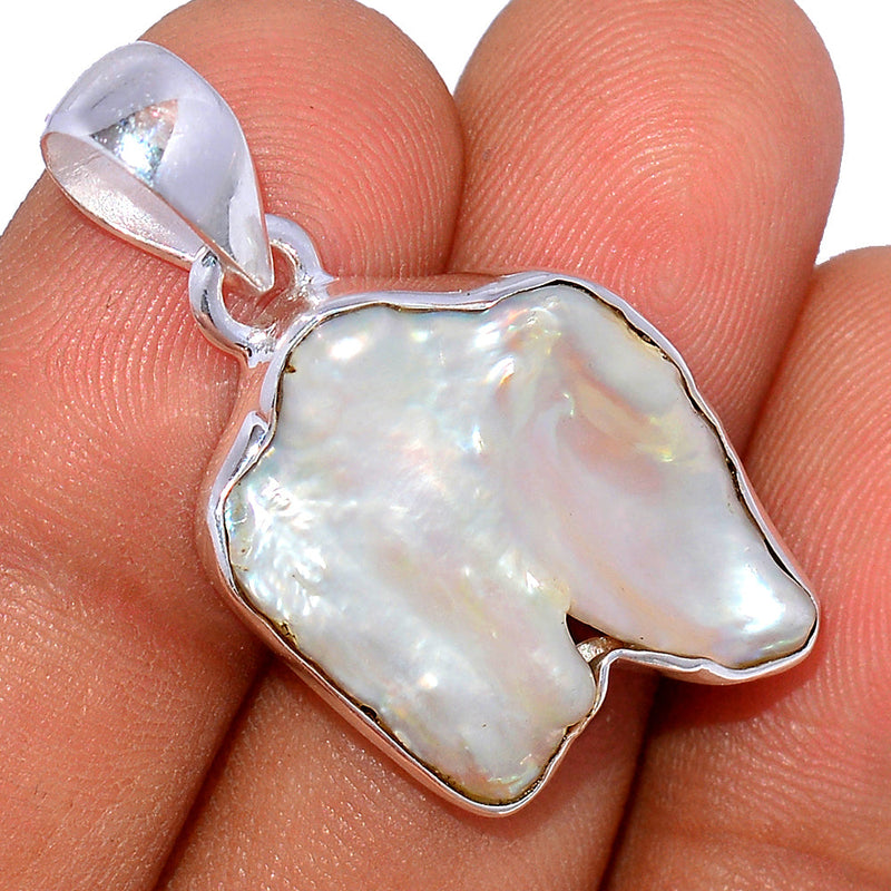 1.5" Biwa Pearl Pendants - BWAP485