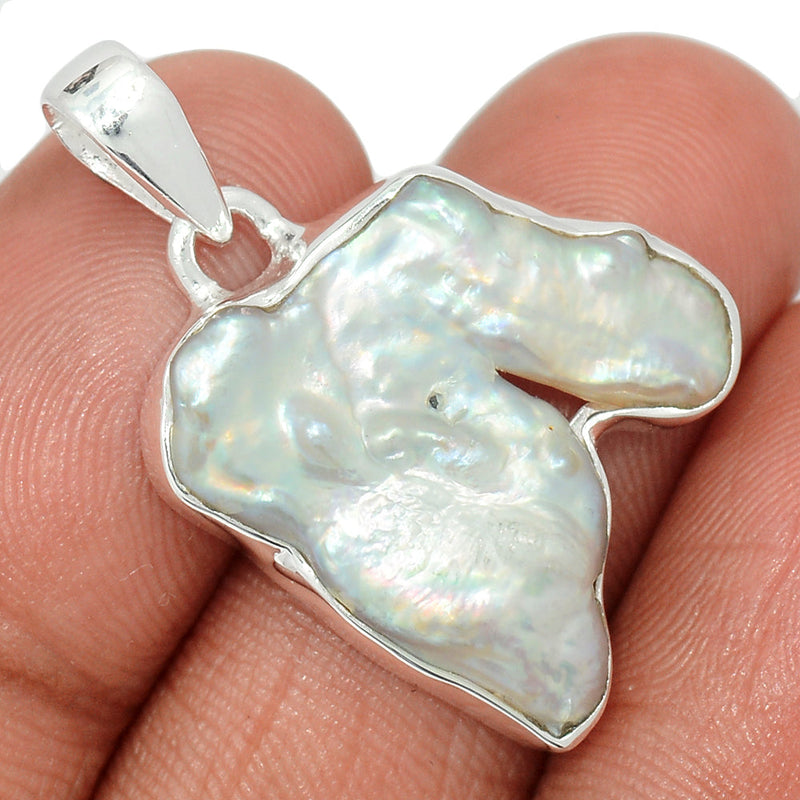 1.3" Biwa Pearl Pendants - BWAP527