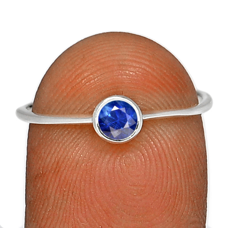 4*4 MM Round - Sapphire Ring - CB-R813SAP Catalogue