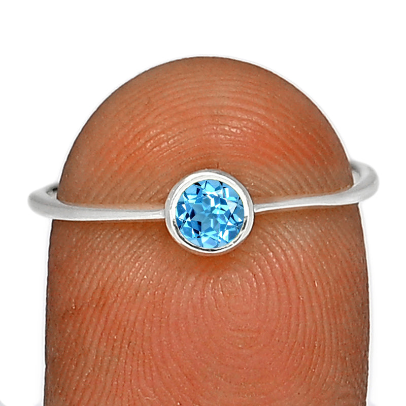 4*4 MM Round - Blue Topaz Ring - CB-R813BT Catalogue