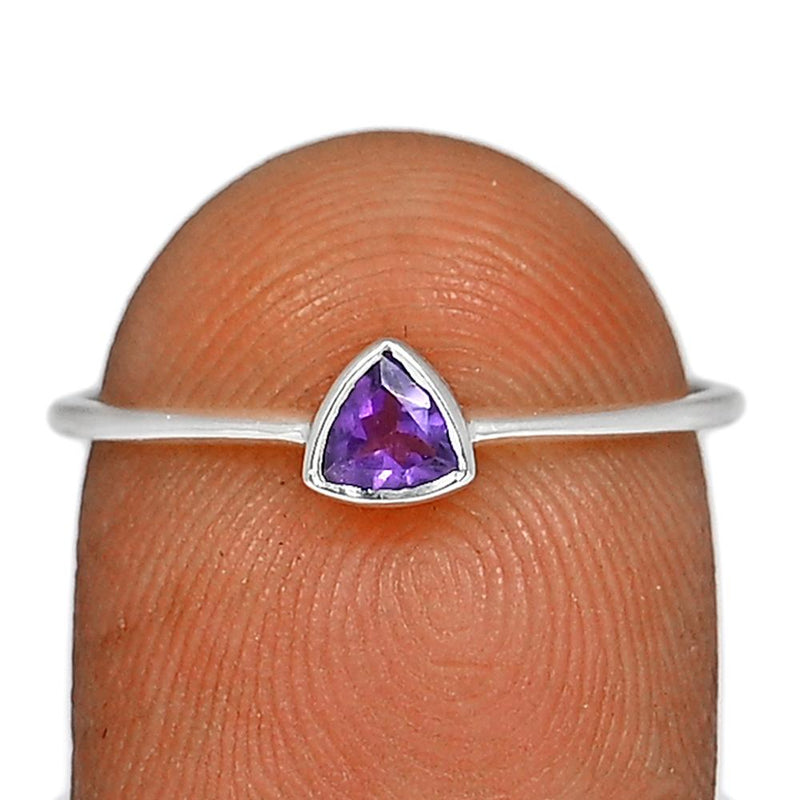 4*4 MM Trillion - Amethyst Faceted Ring - CB-R815AMF Catalogue