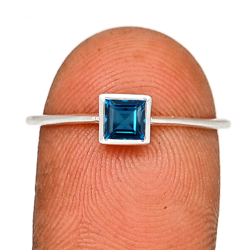 4*4 MM Square - London Blue Topaz Ring - CB-R824LBT Catalogue