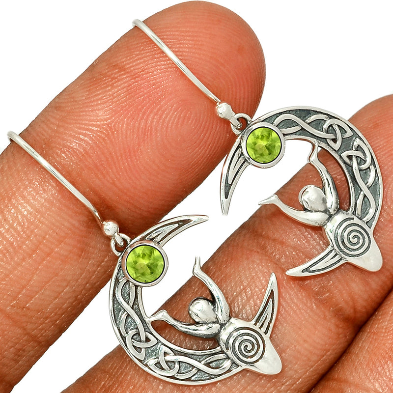 1.5" Celtic Goddess Moon - Peridot Earrings - CCE503-P Catalogue