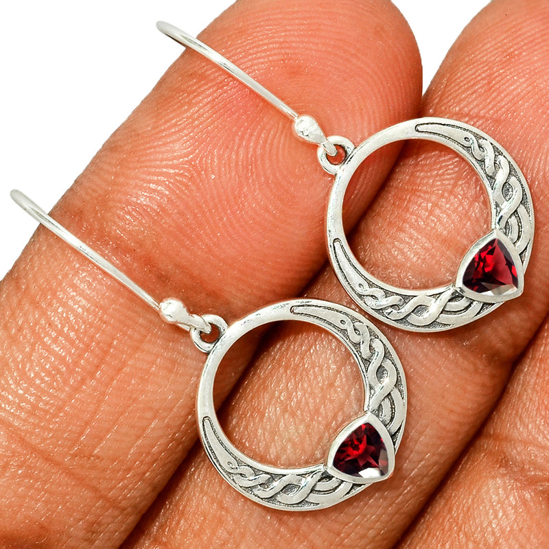 1.3" Celtic - Garnet Faceted Silver Earrings - CCE506-GRF Catalogue