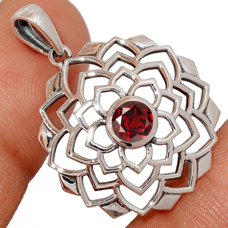 1.2" & 5*5 MM Round Celtic - Garnet Faceted Silver Pendants - CCP515-G Catalogue