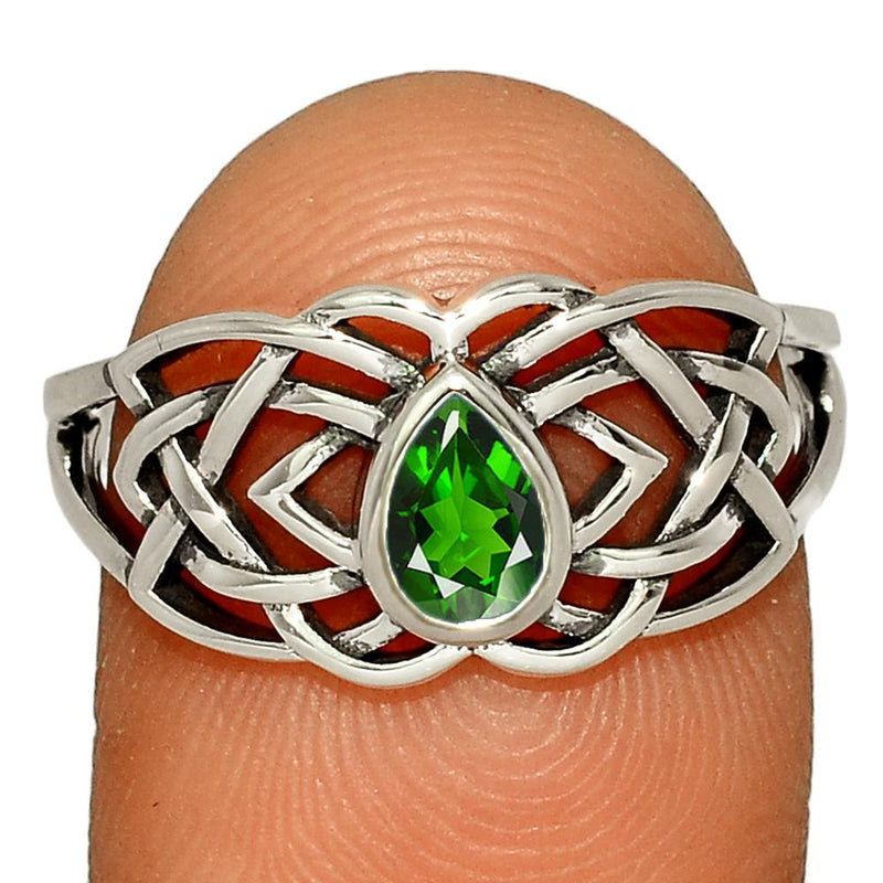 Celtic - Chrome Diopside - Faceted Ring - CCR508-CDF Catalogue