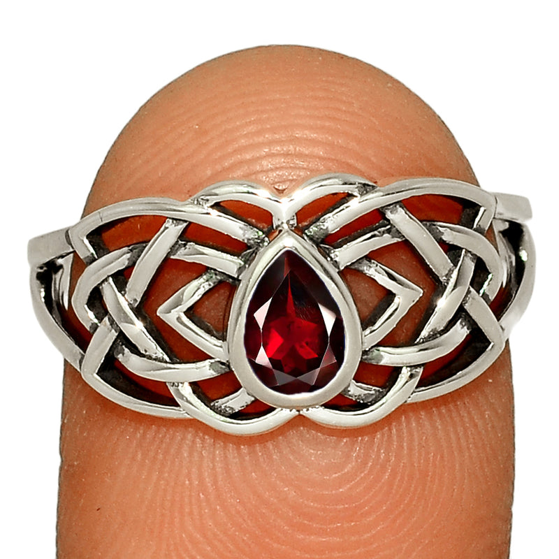 Celtic - Garnet Faceted Silver Ring - CCR508-GRF Catalogue