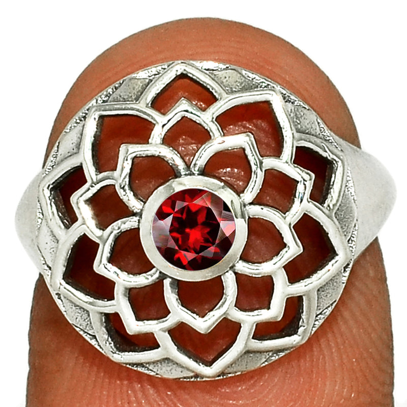 Lotus - Garnet Faceted Silver Ring - CCR510-GRF Catalogue