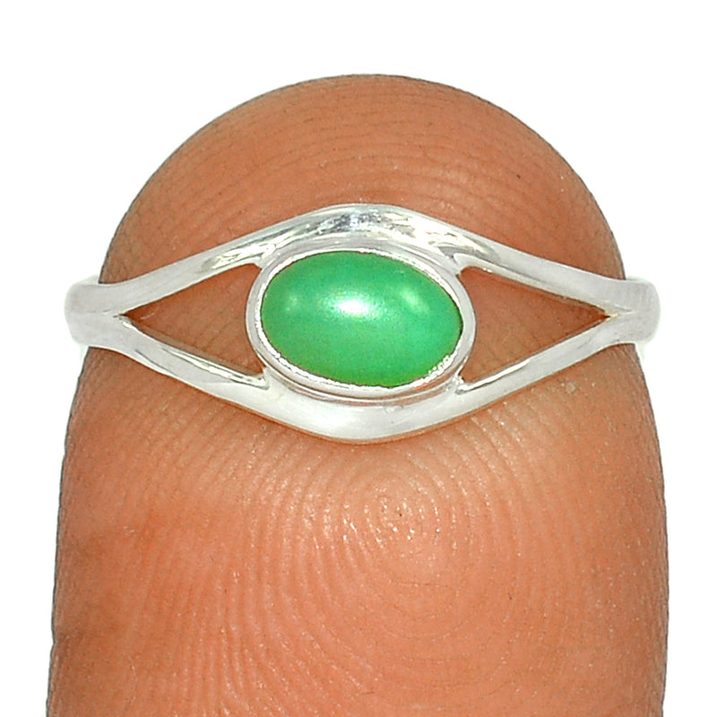 Small Plain - Chrysoprase Ring - CRPR1047