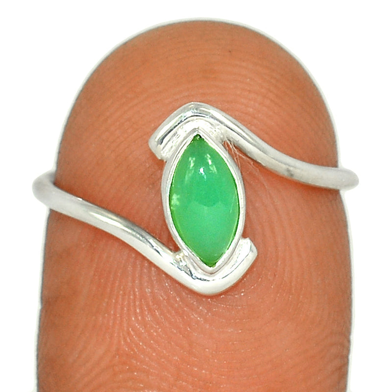 Small Plain - Chrysoprase Ring - CRPR987