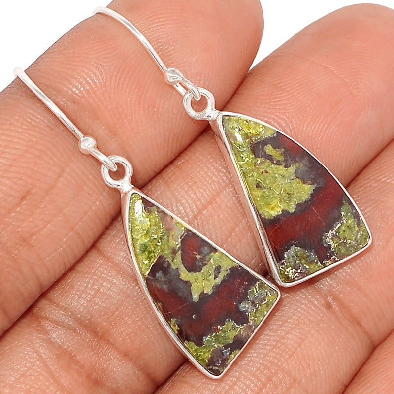 1.6" Dragon Stone Earrings - DGNE337