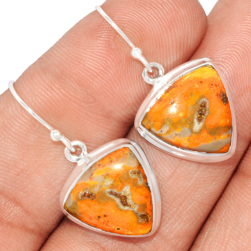 1.2" Indonesian Bumble Bee Earrings - ECPE969