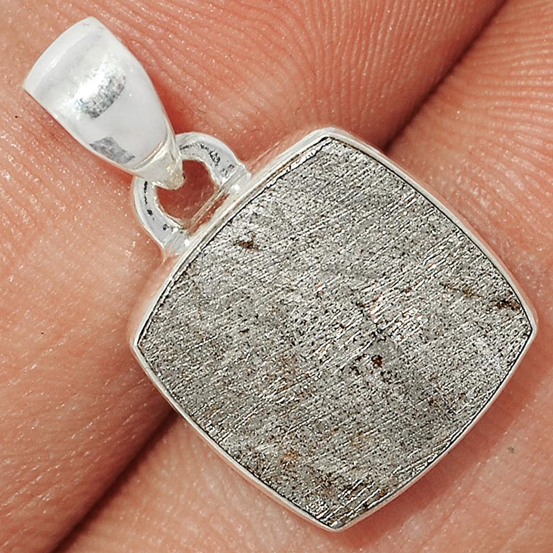 0.8" Meteorite - Muonionalusta Sweden Pendants - GBMP516