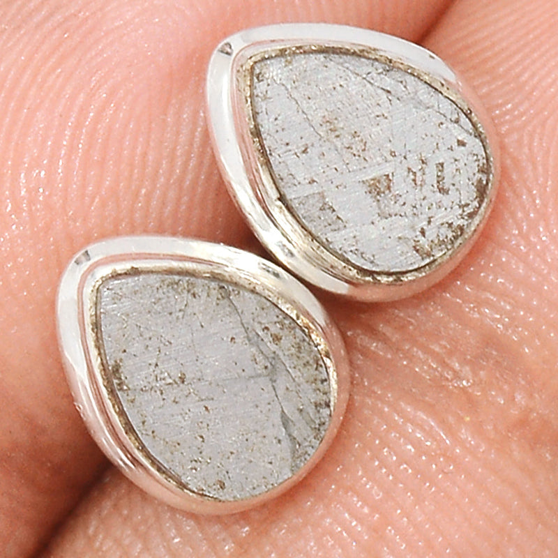 Muonionalusta Meteorite Sweden Studs - GBMS210