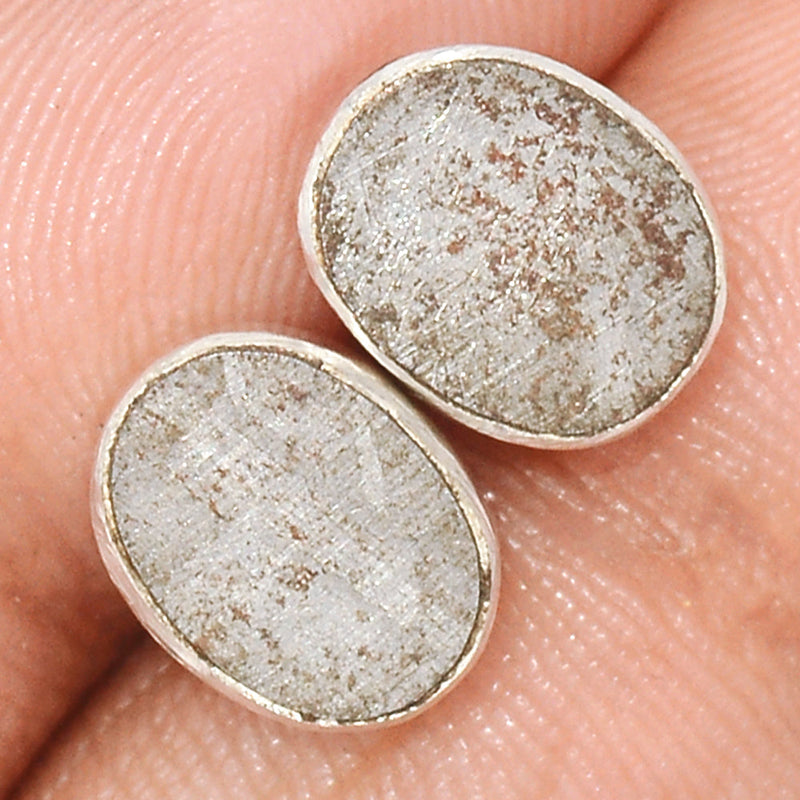 Muonionalusta Meteorite Sweden Studs - GBMS211