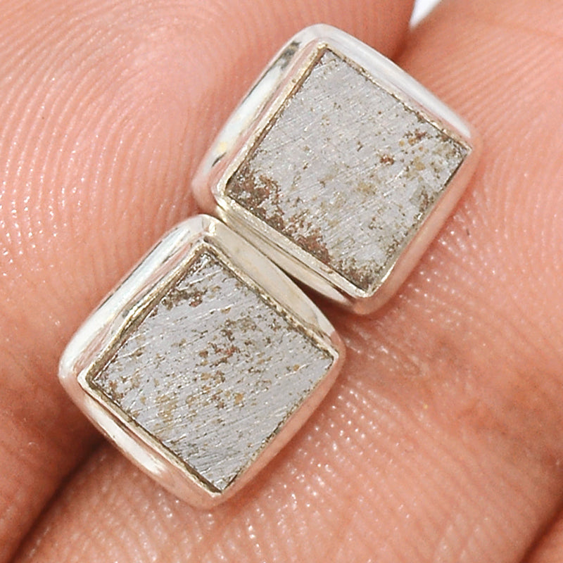 Muonionalusta Meteorite Sweden Studs - GBMS224