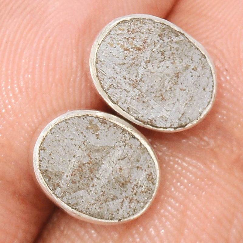 Muonionalusta Meteorite Sweden Studs - GBMS225