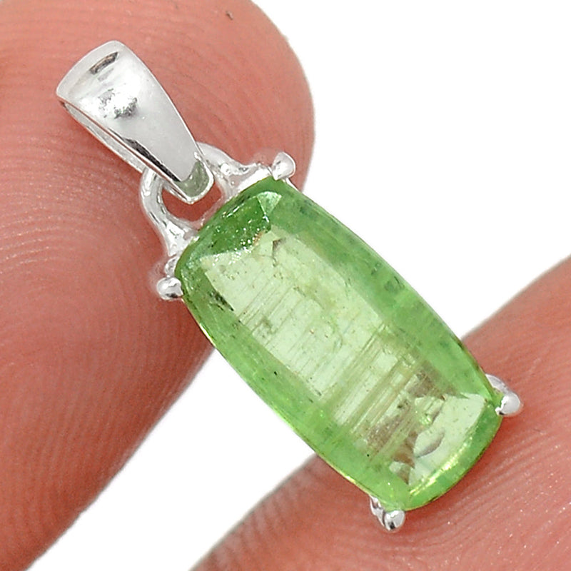 0.8" Claw - Green Kyanite Faceted Pendants - GKFP213