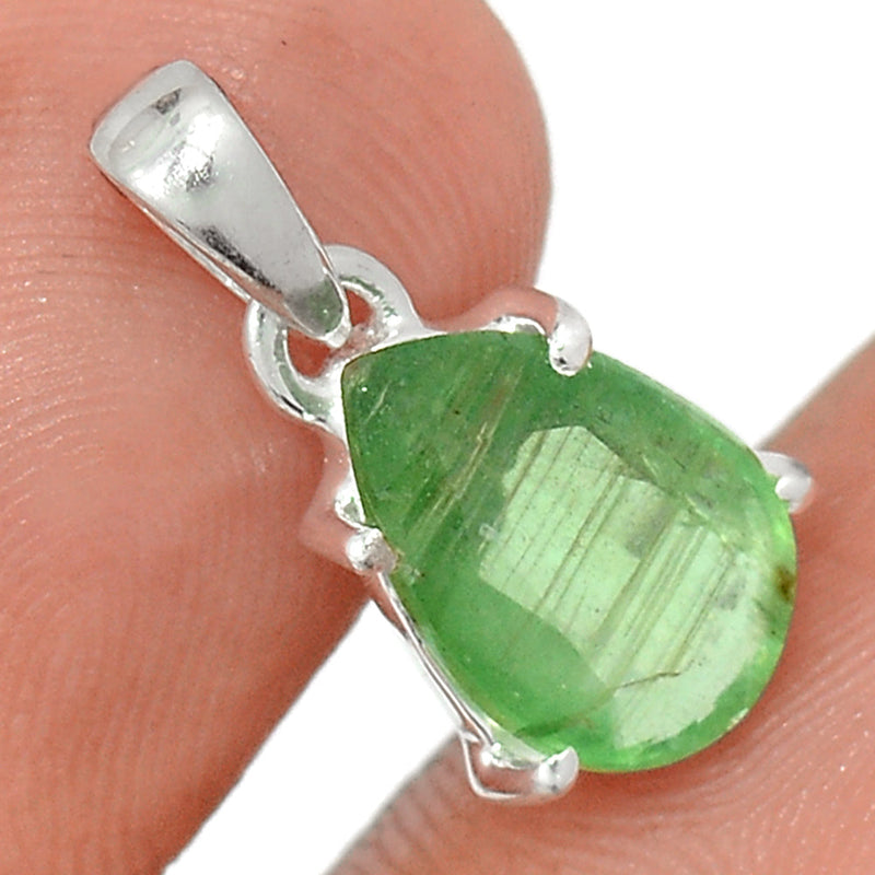 0.7" Claw - Green Kyanite Faceted Pendants - GKFP223
