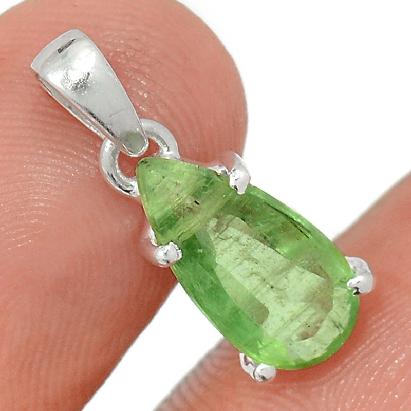 0.8" Claw - Green Kyanite Faceted Pendants - GKFP229