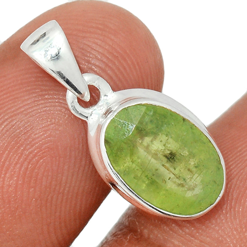 0.8" Green Kyanite Faceted Pendants - GKFP276