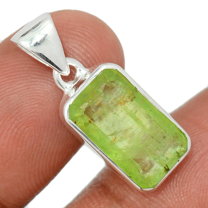 1" Green Kyanite Faceted Pendants - GKFP278