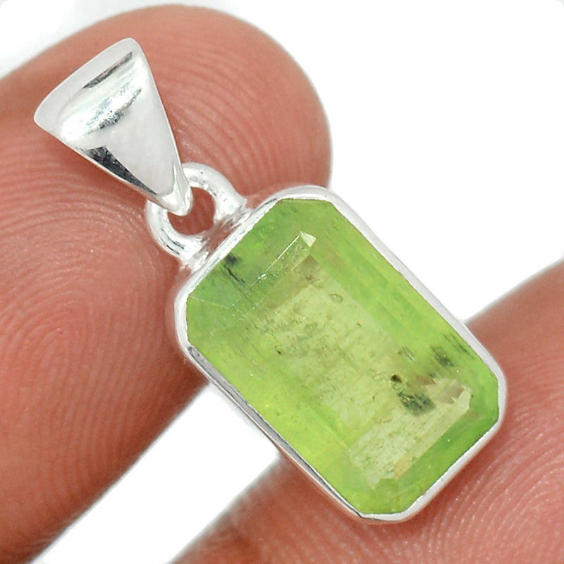 1" Green Kyanite Faceted Pendants - GKFP289