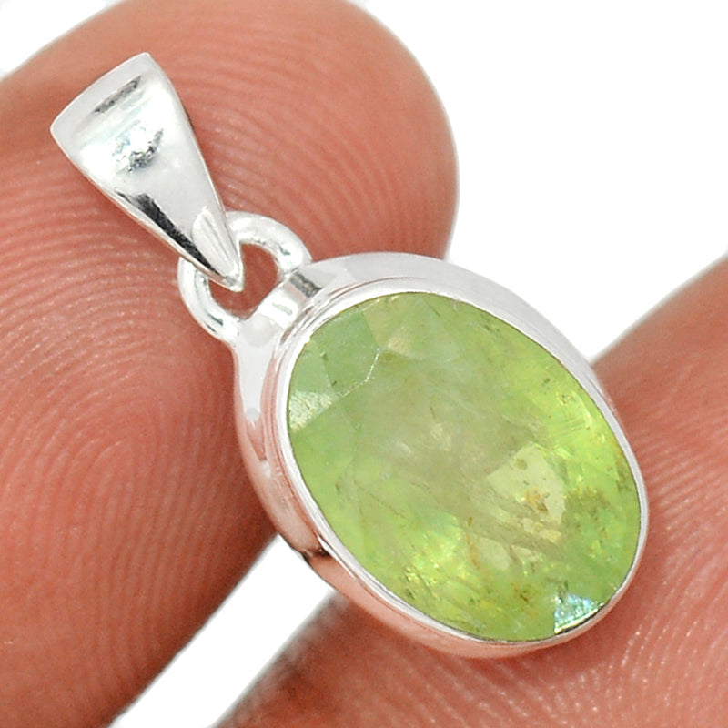 0.8" Green Kyanite Faceted Pendants - GKFP312