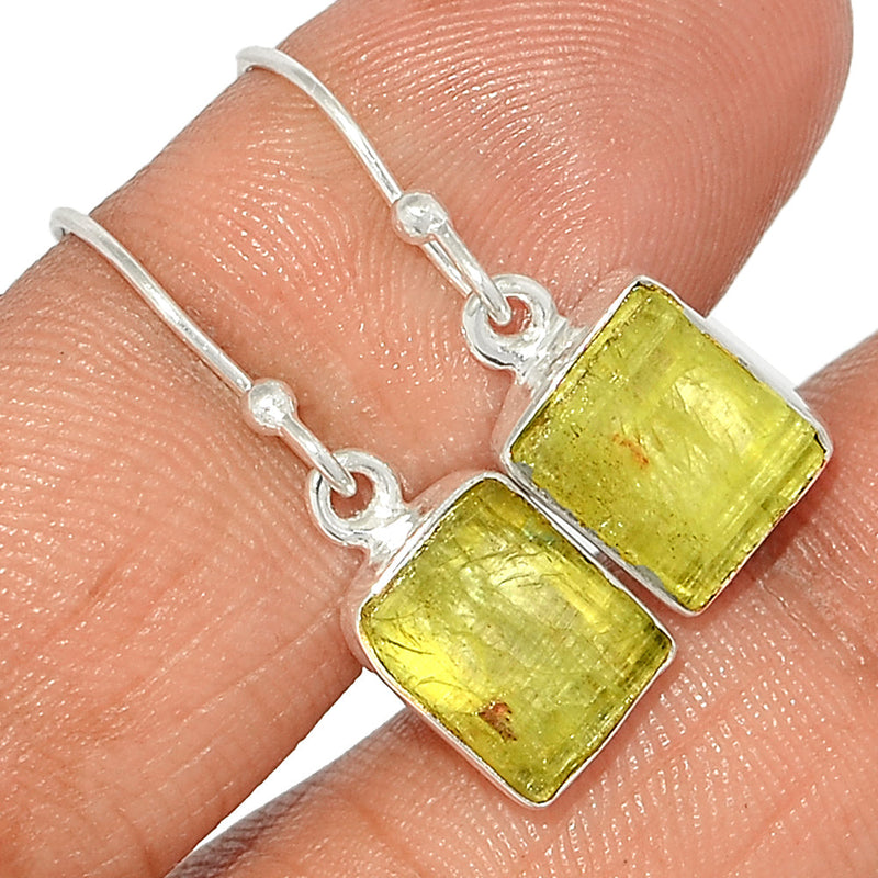 1.1" Green Kyanite Rough Earrings - GKRE189