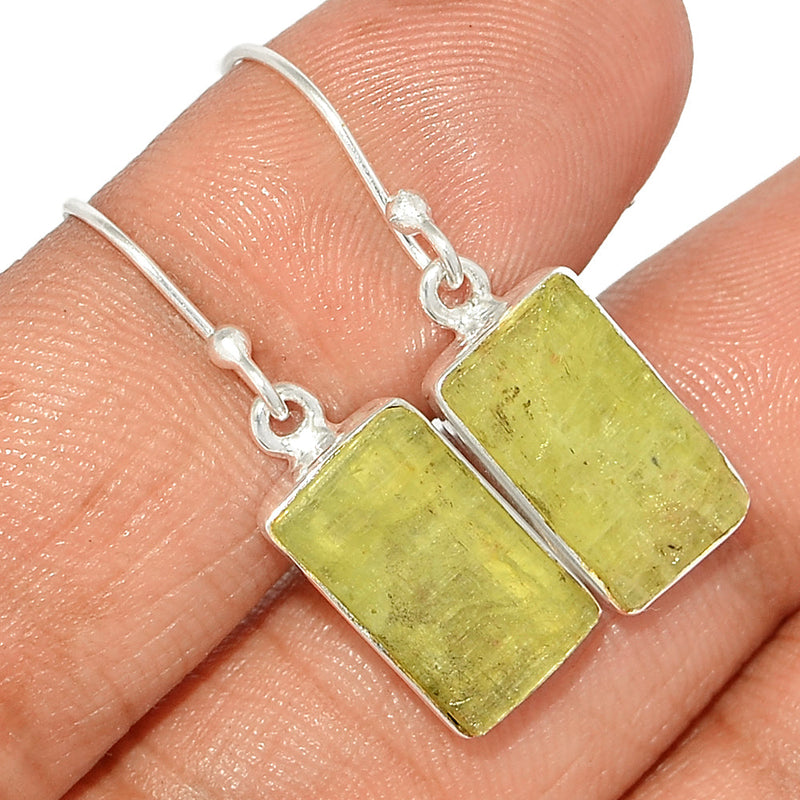 1.2" Green Kyanite Rough Earrings - GKRE196