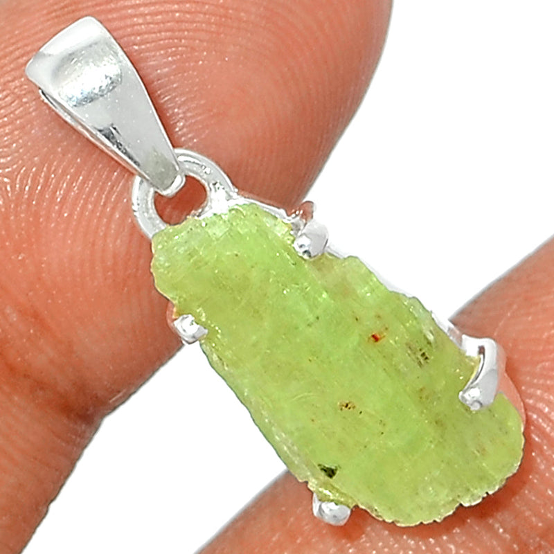 1.1" Claw - Green Kyanite Rough Pendants - GKRP653