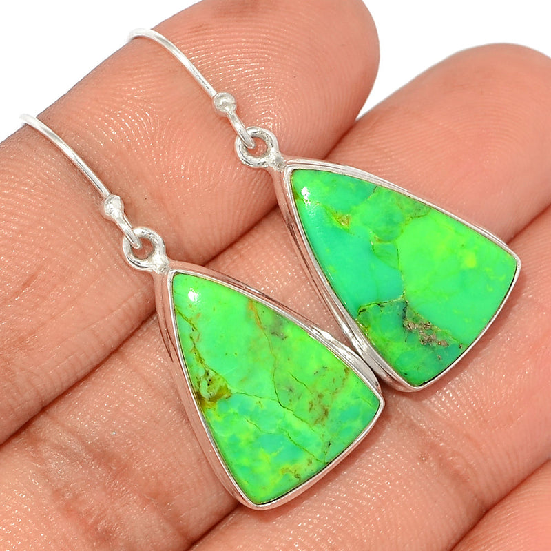 1.6" Green Mohave Turquoise Earrings - GMTE582