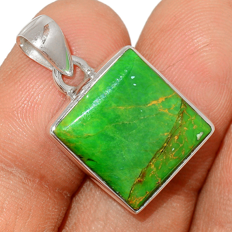 1.1" Green Mohave Turquoise Pendants - GMTP1019