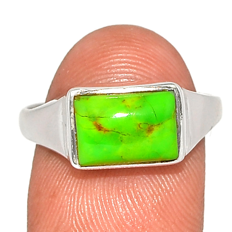 Solid - Green Mohave Turquoise Ring - GMTR841