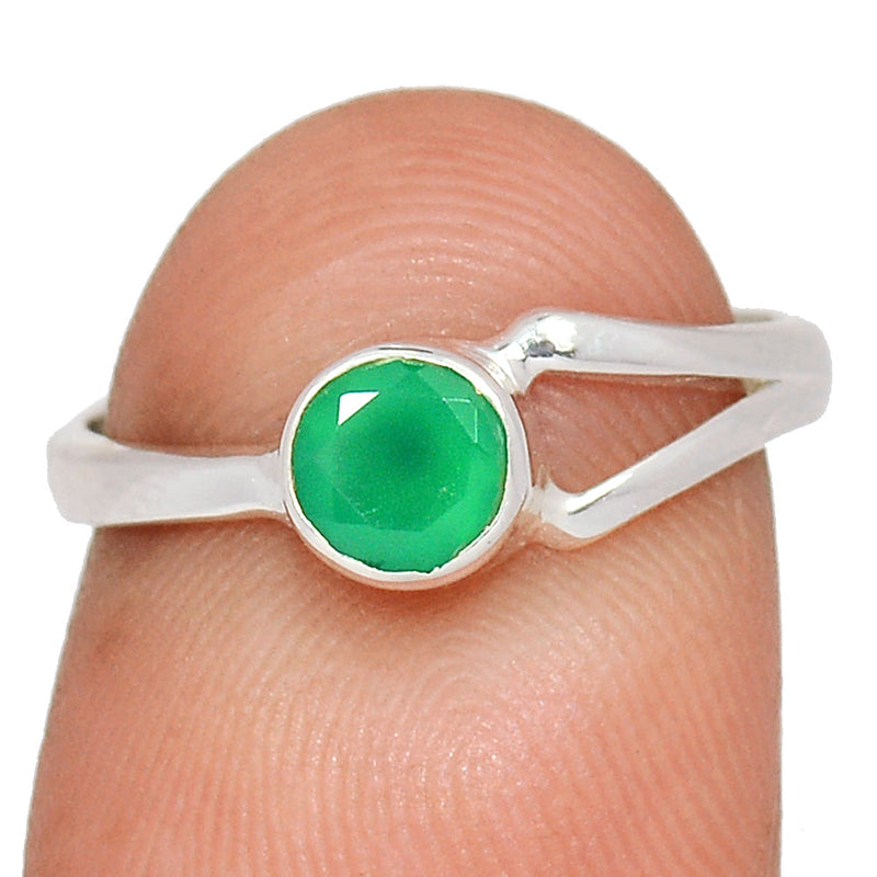 Small Plain - Green Onyx Faceted Ring - GOFR441