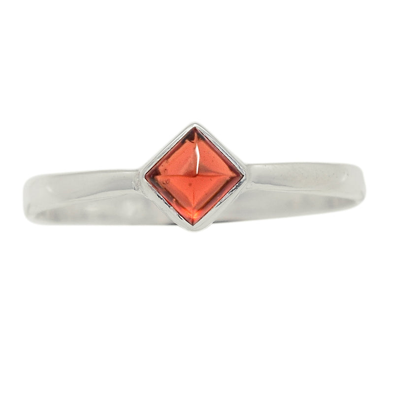 Small Plain - Garnet Cabochon Ring - GRCR625