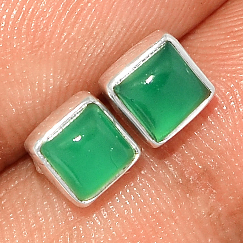 Green Onyx Studs - GROS258