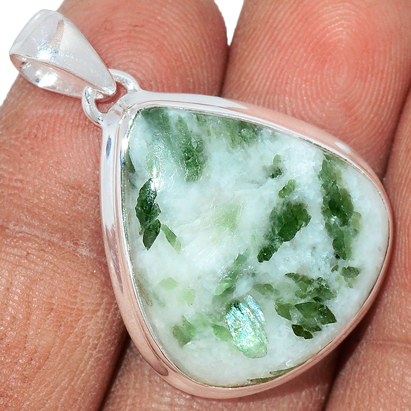 1.3" Green Tourmaline In Quartz Cabochon Pendants - GTCP120