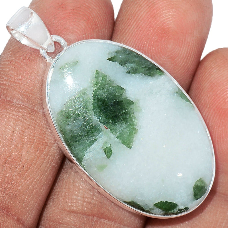 1.7" Green Tourmaline In Quartz Cabochon Pendants - GTCP125