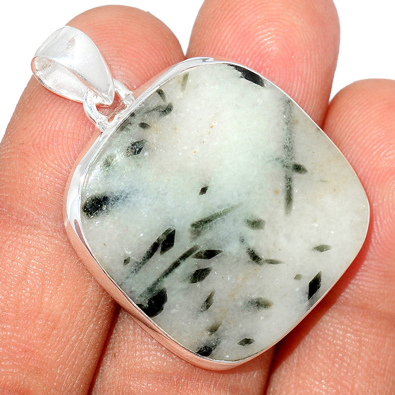 1.5" Green Tourmaline In Quartz Cabochon Pendants - GTCP219
